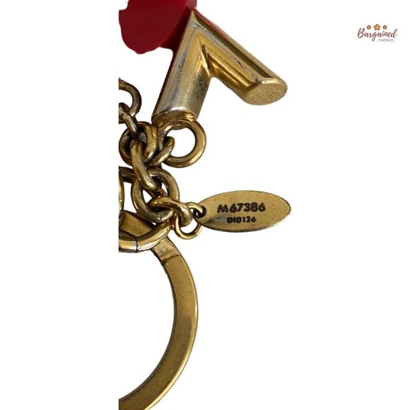 Authentic LOUIS VUITTON Pink/Red Resin Flower & V Key Holder & Bag Charm M67386 - Picture 7 of 11